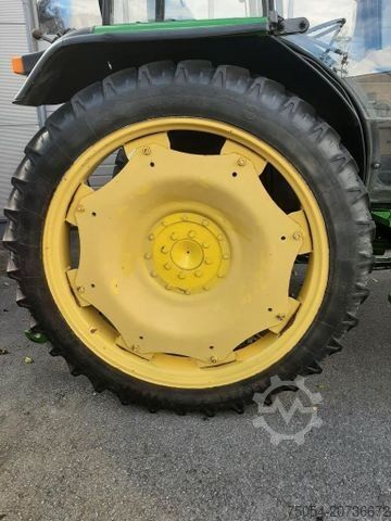 Traktor John Deere 1950A