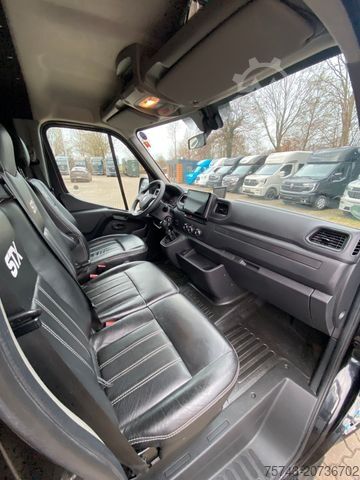 Viehtransporter RENAULT Master STX Haras 3 sitzer