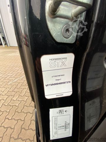 Viehtransporter RENAULT Master STX Haras 3 sitzer