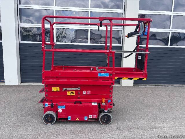 Scissor lift Iteco IM5080 6,90m Scherenarbeitsbühne