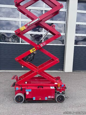 Scissor lift Iteco IM5080 6,90m Scherenarbeitsbühne