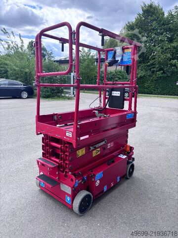 Scissor lift Iteco IM5080 6,90m Scherenarbeitsbühne