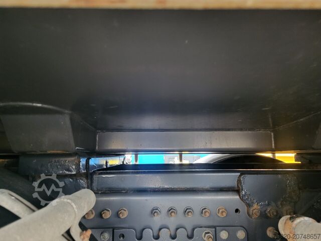 Garbage truck Volvo FMX 380