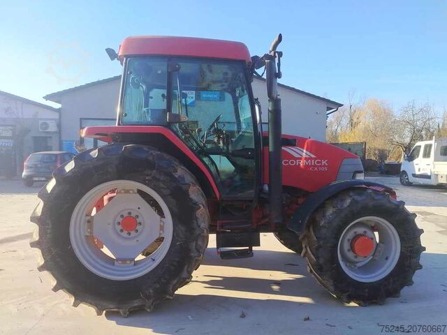 Traktor MC CORMICK CX105