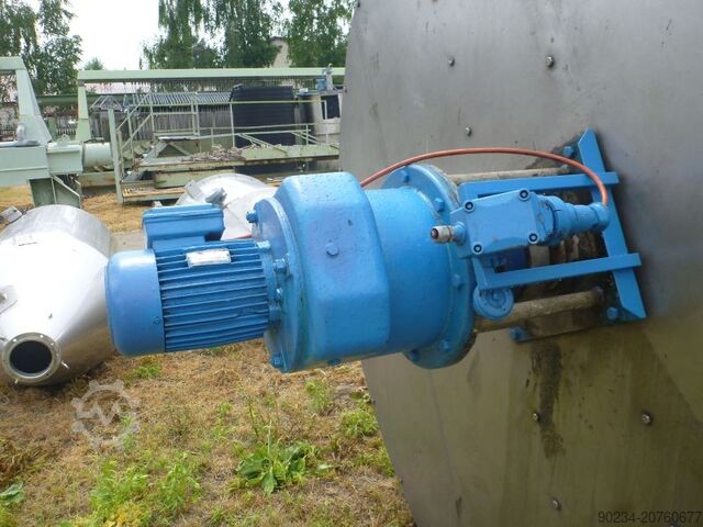 12.500 L Vertikaler Edelstahlmischbehälter von ZUGIL ZUGIL 12500 Liters