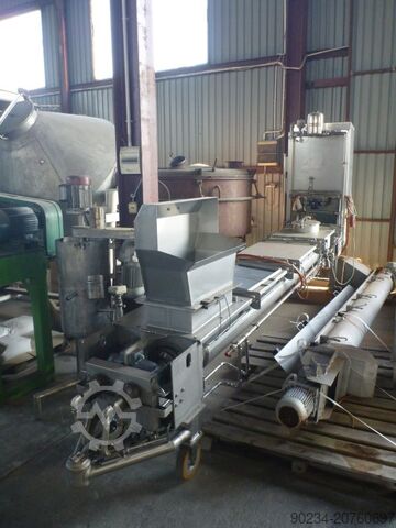 Gebrauchter Doppelschnecken-Kühlförderer von AMF, Modell HDS 250 x 3500 AMF HDS 250 x 3500