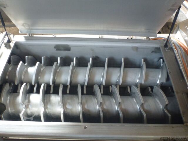 Gebrauchter Doppelschnecken-Kühlförderer von AMF, Modell HDS 250 x 3500 AMF HDS 250 x 3500