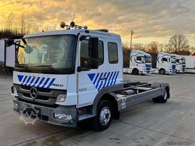 Fahrgestell mit Fahrerhaus Mercedes-Benz Atego 1224 PTO