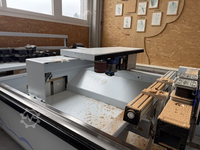 5-Achs-CNC-Bearbeitungszentrum HOMAG PROFI BMG 310/42/F/K