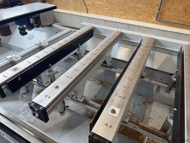 5-Achs-CNC-Bearbeitungszentrum HOMAG PROFI BMG 310/42/F/K