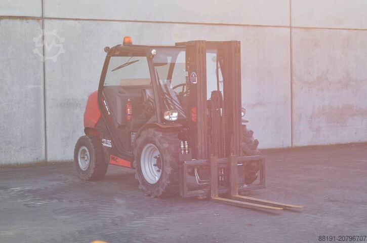 Gabelstapler Manitou MC 25-4