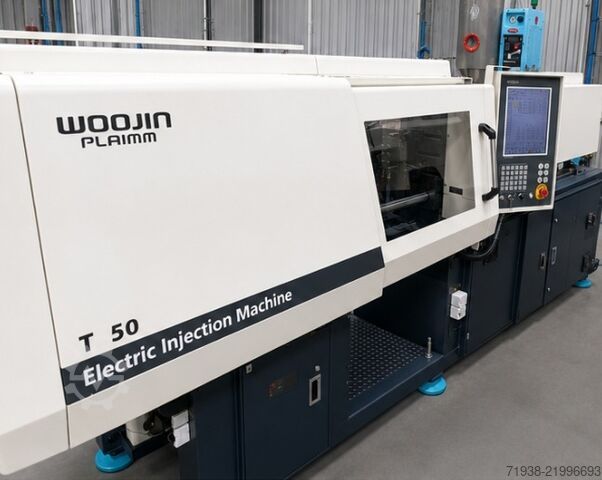 Injection molding machine Woojin PLAIMM TE 50