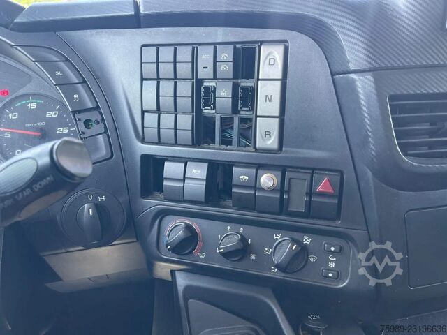 Iveco Stralis 270 CNG !  294094 km!!  9.05 m long body! 19tm Retarder, LAMBERET, FRIGOBLOCK, Loading Iveco Stralis 270   CNG !  294094 km!!  9.05 m long b...
