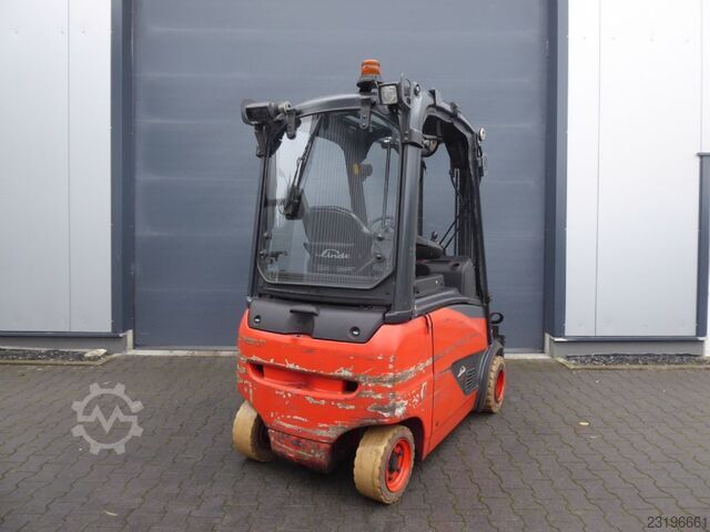 Elektro 4 Rad-Stapler Linde E20PH-02