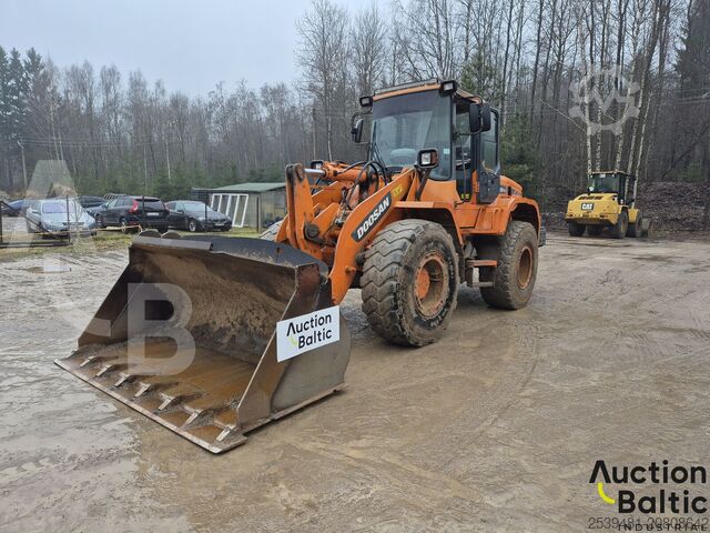 Radlader Doosan DL 200