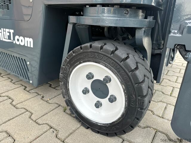 Vierwegestapler Combilift CB3000// LPG // 2017 year /Toyota engine