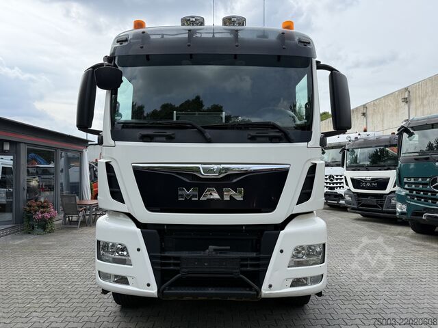 Tipper truck MAN TGS 26.480 6X6H Haken