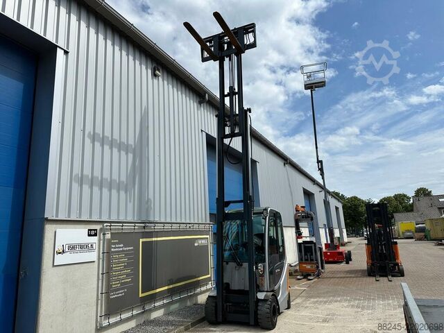 VS-22912 Electric triplex forklift Still RX60-30 STILL RX60-30