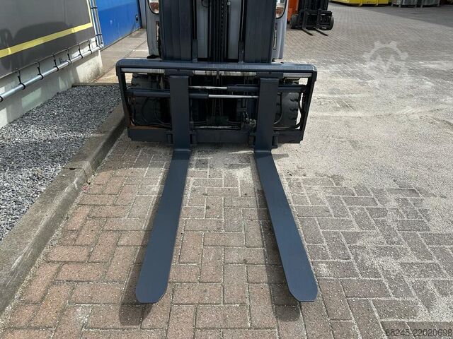 VS-22912 Electric triplex forklift Still RX60-30 STILL RX60-30