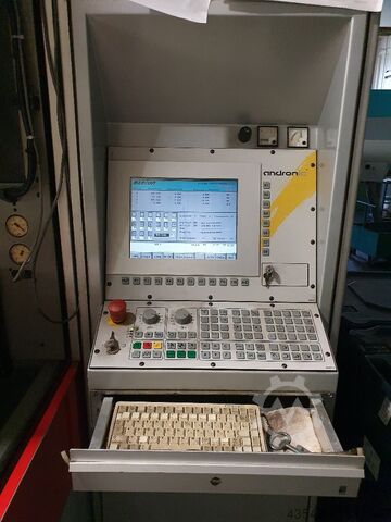 Senkerodiermaschine Exeron 303
