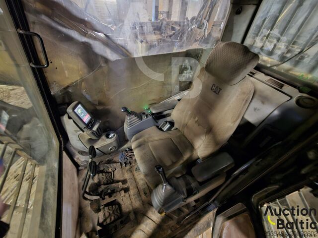 Raupenbagger Caterpillar 320 D