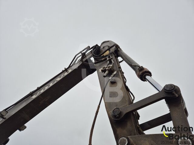 Radbagger Volvo EW 140 C