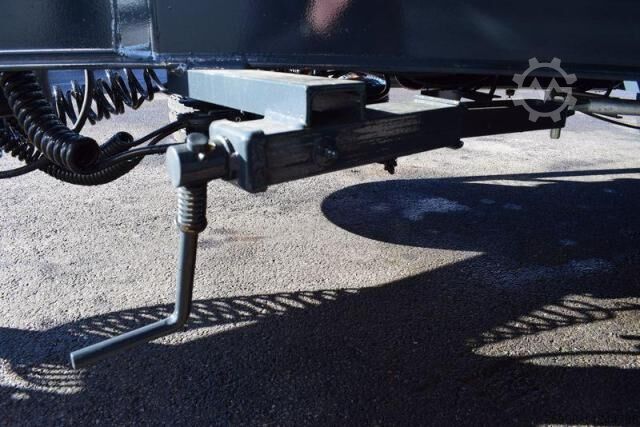 Trailer  PEB 111