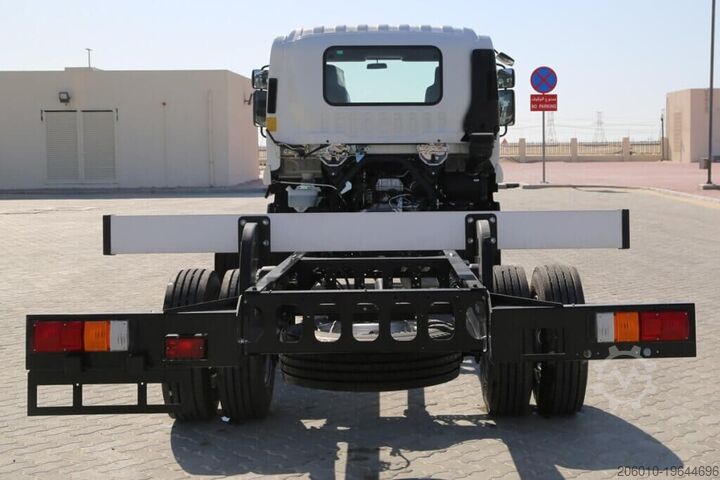 Chassis cab Isuzu FRR – 11 Ton GVW
