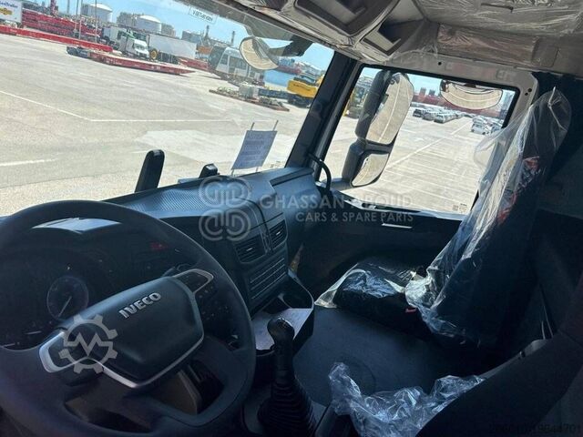 IVECO T-WAY truck tractor IVECO T-WAY