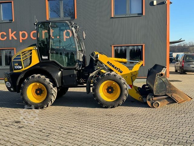 Radlader KOMATSU WA 100M-8E0 Radlader 8 Ton - 3931 H - 0,75m³