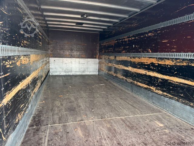 Transporter mit Koffer MERCEDES-BENZ ATEGO 815 * KOFFER *LBW 1 TON*KLIMA*LUFTFEDERUNG