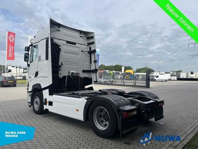 Standard-SZM Renault T High 480 4x2 Navigatie + Achteruitrijcamera