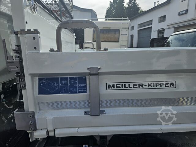 Tipper van Fuso 7C18 Kipper