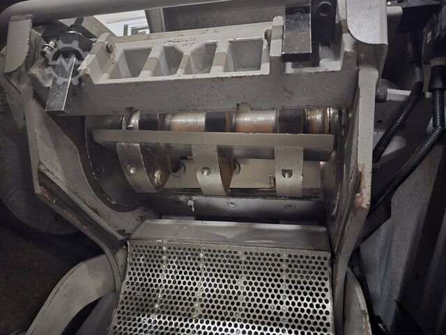 Granulator Rapid 3545KB + conveyor Rapid 3545KB