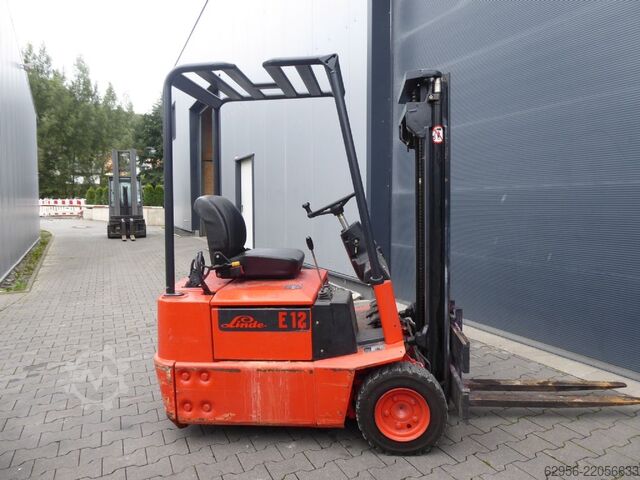 Electric 4-wheel forklift Linde E12