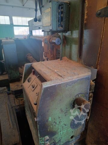 Complete sawmill (stationary) Nicolini, Brenta, Paul Etuyelec, Murilmatic