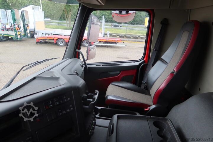 Tipper Volvo FM-X 420