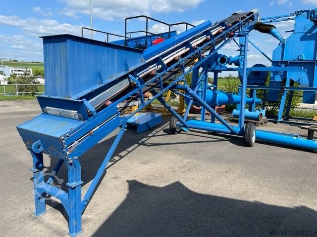 Fine dust screen Terex Finlay Hydrascreen 310B
