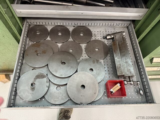 4m conventional lathe OERLIKON DM2S