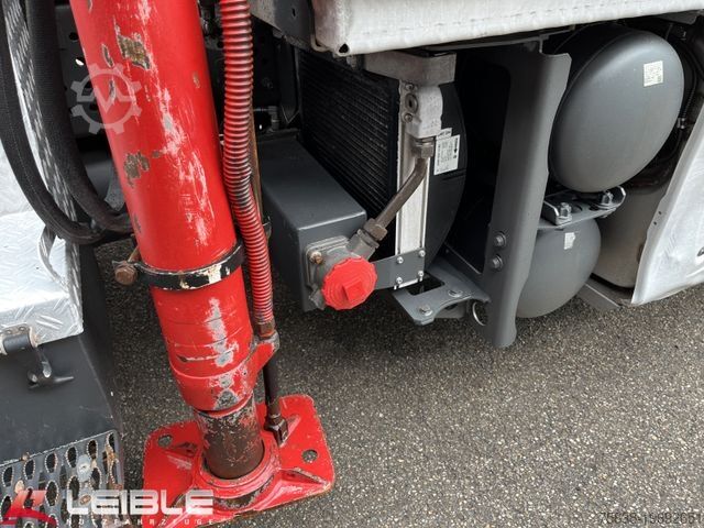 Standard tractor unit MERCEDES-BENZ Arocs 2653 6x4HAD*HIAB Kran*Hultdins Greifer*AP*