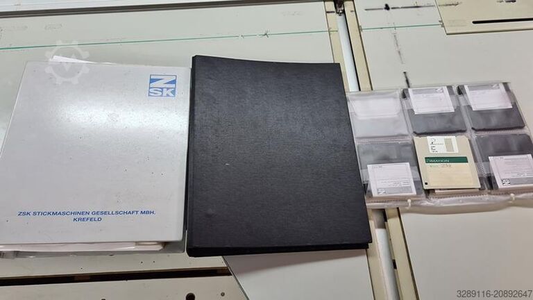 Stickmaschine ZSK XCF 1511-400