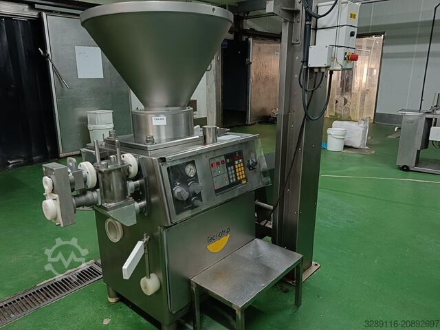 Fleischverarbeitungsmaschine TECNOTRIP EC4