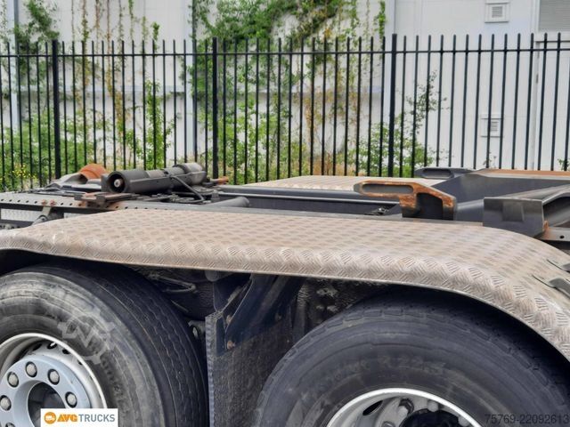 Roll-off tipper truck RENAULT T 480 6X2 SleeperCab Lenkachse Meiller RS 21.70
