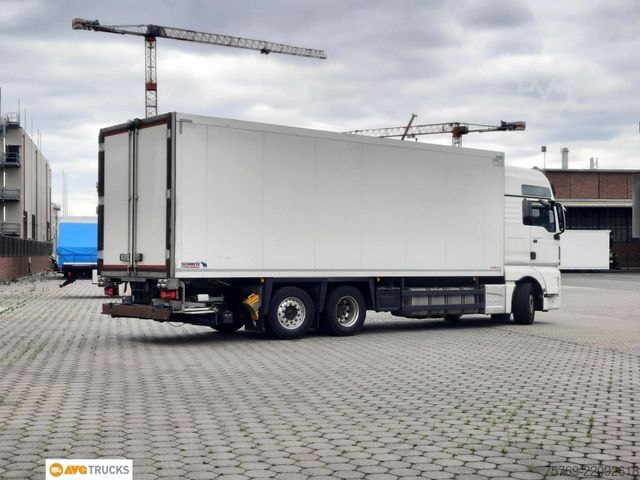 Refrigerated truck MAN 26.510 TGX XXL Lenkachse ATP Rohrbahnen UT-1200