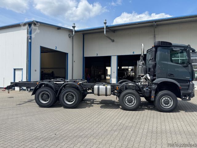 Truck chassis MERCEDES-BENZ Arocs 5 neu 4551 AK 8x8 Allrad NMV Nebenantrieb