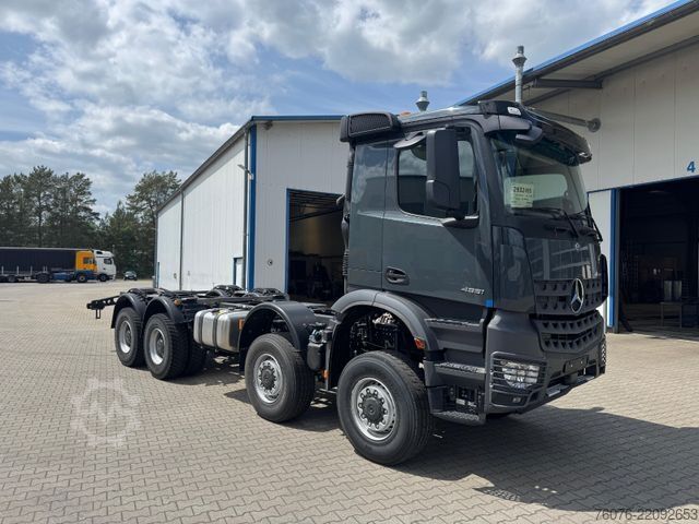 Tipper truck MERCEDES-BENZ Arocs 5 neu 4551 AK 8x8 Allrad NMV Nebenantrieb