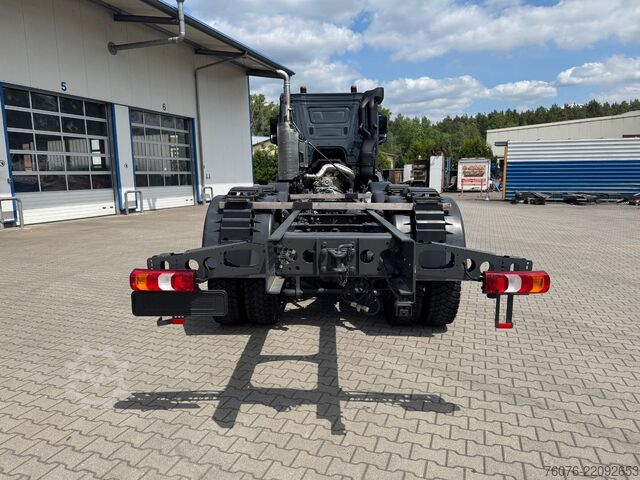 Tipper truck MERCEDES-BENZ Arocs 5 neu 4551 AK 8x8 Allrad NMV Nebenantrieb