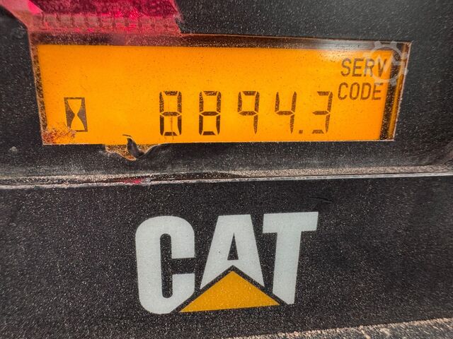 Wheel dozer Caterpillar D6T