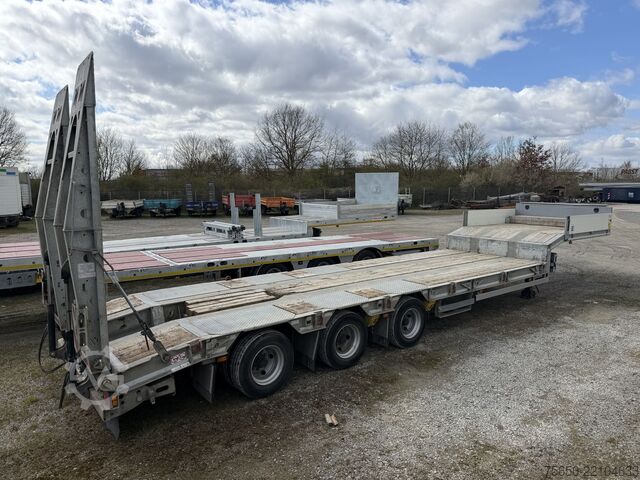 Low loader semitrailer Müller Mitteltal TS 3  3 Achs Satteltieflader