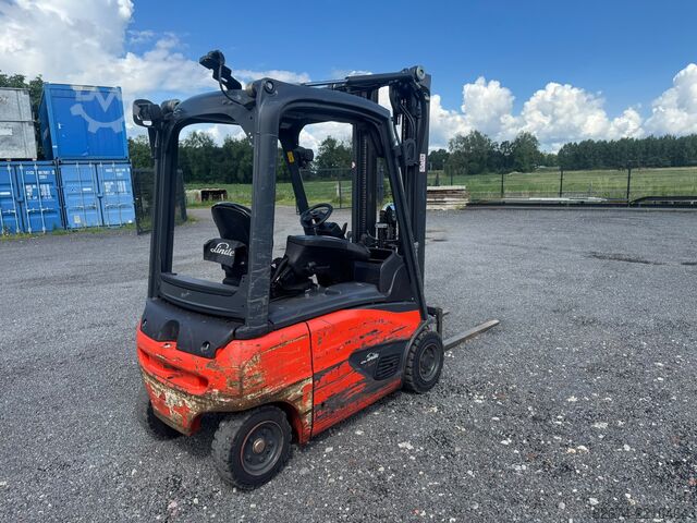 Gabelstapler Linde E16P-02